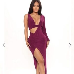 Asymmetrical one sleeve Maxi Dress